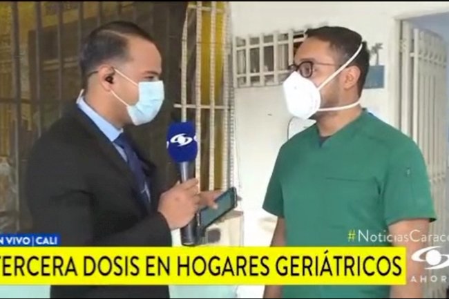 Red de Salud Suroriente lidera la aplicación de tercera dosis de vacuna contra COVID-19 en Cali, para adultos mayores de 70 años.
