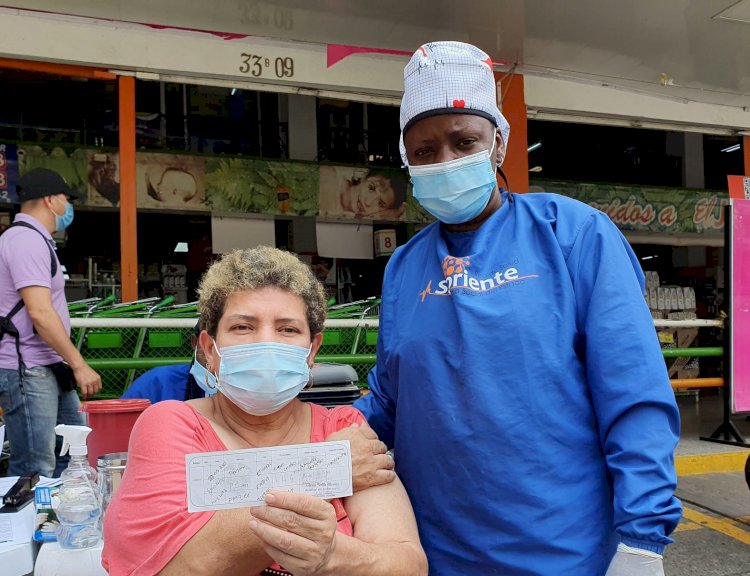 ¡Adiós tapabocas al aire libre! Cali alcanzó la meta del 70% en esquemas completos contra el covid-19